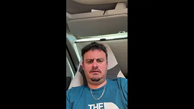 Snapshot of rominoumix chatting on 03/30/26, 01:45 rominoumix online show from 03/30/26, 01:45