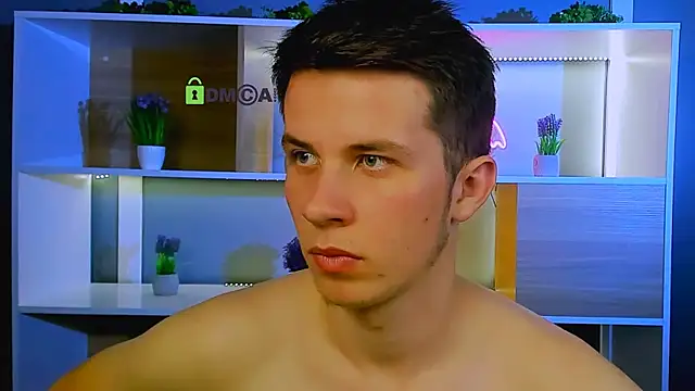 Snapshot of leo_valor chatting on 03/10/26, 08:14 leo valor online show from 03/10/26, 08:14