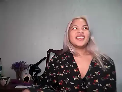 Tina Slick online show from 05/29/26, 12:36