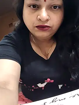 Snapshot of Sexey-Model21 chatting on 02/20/26, 04:42 Sexey-Model21 online show from 02/20/26, 04:42