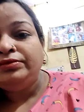 Snapshot of Sexey-Model21 chatting on 04/13/26, 06:30 Sexey-Model21 online show from 04/13/26, 06:30