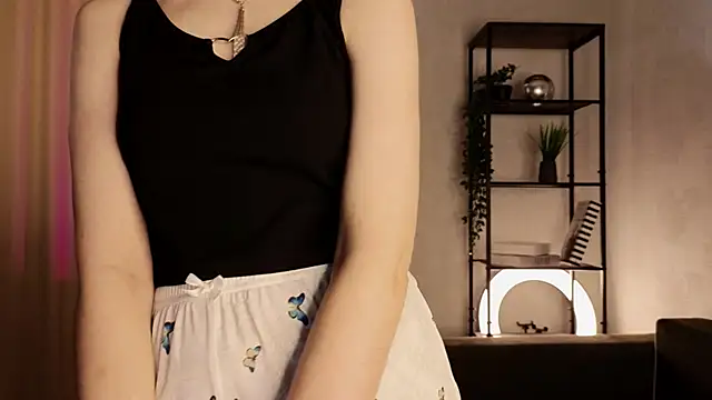 UmbraElyon online show from 06/30/26, 05:41