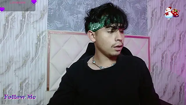 Snapshot of jack_tay1 chatting on 12/01/25, 02:00 jack tay1 online show from 12/01/25, 02:00