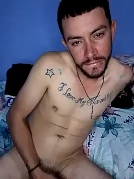 Snapshot of 30_GLADIADOR chatting on 12/05/25, 02:09 30 GLADIADOR online show from 12/05/25, 02:09