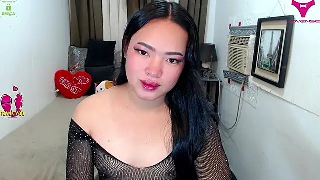 Snapshot of Fantacyloverr chatting on 12/14/25, 05:18 Fantacyloverr online show from 12/14/25, 05:18