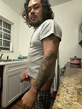 Snapshot of Samcan3 chatting on 04/14/26, 09:48 Samcan3 online show from 04/14/26, 09:48