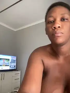 Snapshot of GiantClithpee chatting on 12/18/24, 10:08 GiantClithpee online show from 12/18/24, 10:08