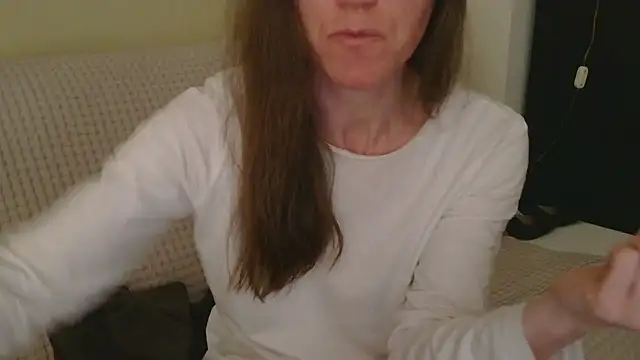 AuroraAG online show from 04/15/26, 12:34