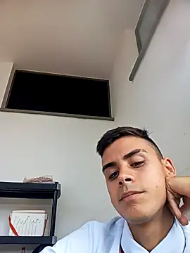 Snapshot of totoro_239 chatting on 03/14/26, 01:27 totoro 239 online show from 03/14/26, 01:27