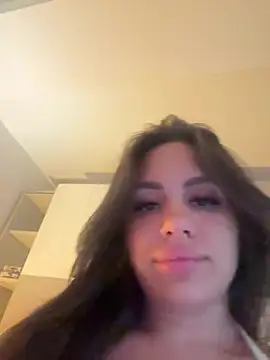 Snapshot of SiennaLuxexx chatting on 07/11/26, 04:10 SiennaLuxexx online show from 07/11/26, 04:10