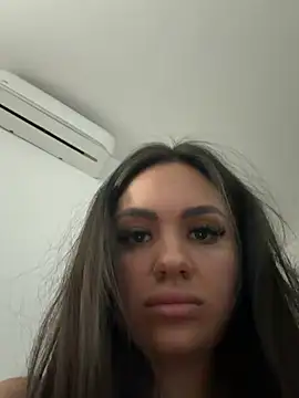 Snapshot of SiennaLuxexx chatting on 08/07/26, 11:12 SiennaLuxexx online show from 08/07/26, 11:12