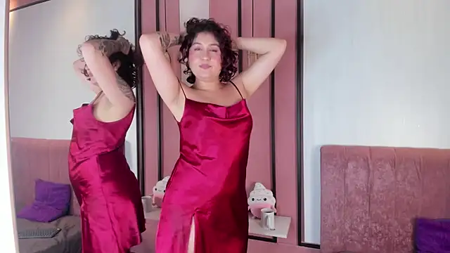 MissSavage  online show from 03/14/26, 07:30