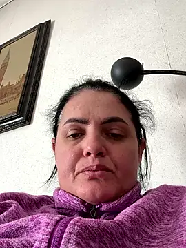 Snapshot of gini92 chatting on 01/12/26, 11:15 gini92 online show from 01/12/26, 11:15