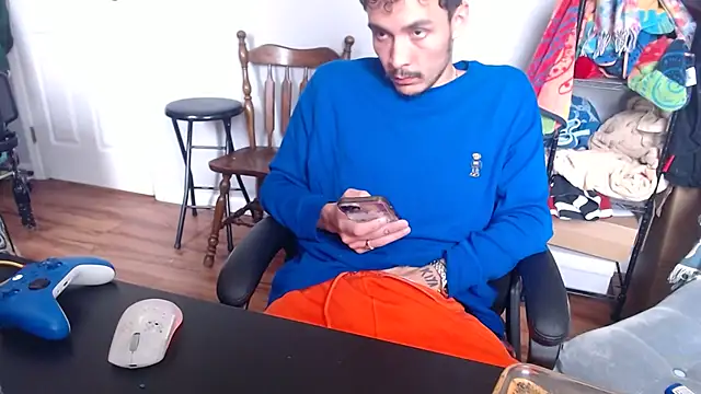 Snapshot of Longdforya chatting on 03/15/26, 04:46 Longdforya online show from 03/15/26, 04:46