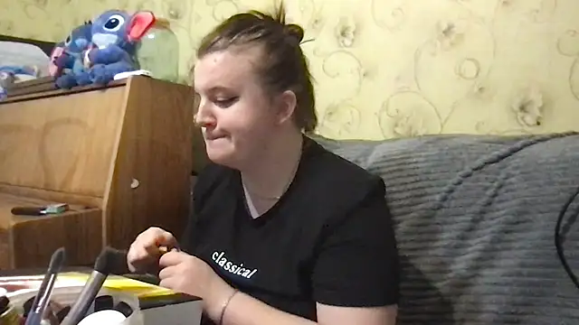 KrisToday online show from 12/16/25, 02:11