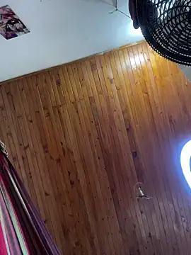 Snapshot of Colombians- chatting on 02/09/26, 08:13 Colombians- online show from 02/09/26, 08:13