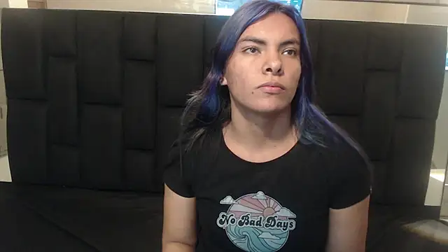 Snapshot of hanna13_ chatting on 12/03/25, 10:08 hanna13 online show from 12/03/25, 10:08