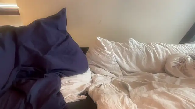 Snapshot of CBT-Sounding chatting on 12/02/25, 09:14 CBT-Sounding online show from 12/02/25, 09:14