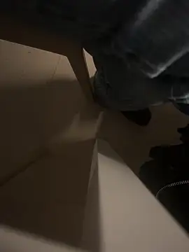 Snapshot of andresbale chatting on 02/08/26, 02:59 andresbale online show from 02/08/26, 02:59