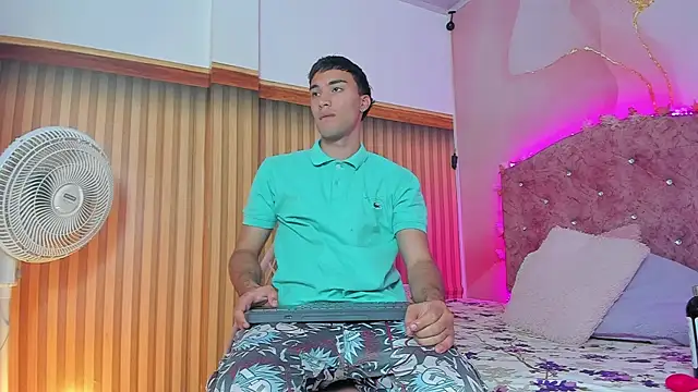 Snapshot of jack__baby_ chatting on 12/16/25, 03:00 jack baby online show from 12/16/25, 03:00