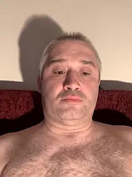 Snapshot of Olomoucak1982 chatting on 04/08/26, 05:35 Olomoucak1982 online show from 04/08/26, 05:35