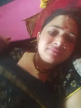 Your-shreya143 online show from 04/29/26, 10:19