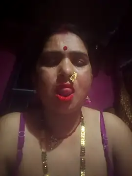Your-shreya143 online show from 04/29/26, 09:43