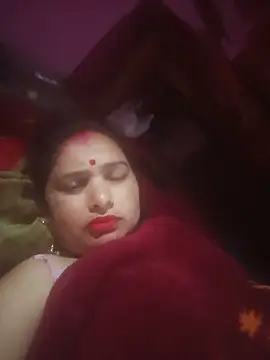 Your-shreya143 online show from 06/11/26, 11:25