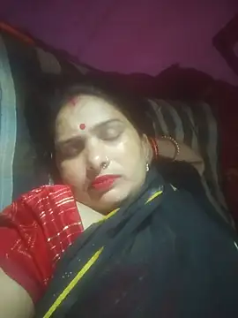 Your-shreya143 online show from 06/14/26, 09:17
