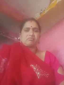 Your-shreya143 online show from 06/16/26, 09:12