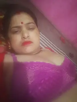 Your-shreya143 online show from 06/26/26, 10:14