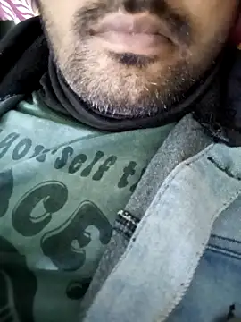 Snapshot of samsexjuice chatting on 12/17/25, 06:47 samsexjuice online show from 12/17/25, 06:47