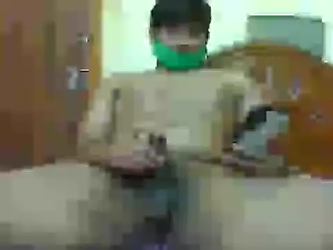 Snapshot of ragnar_steamy chatting on 12/18/25, 06:25 ragnar steamy online show from 12/18/25, 06:25