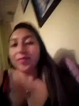 Snapshot of Valeria_montana_ chatting on 04/11/26, 12:15 Valeria montana online show from 04/11/26, 12:15