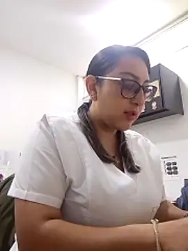 Snapshot of Valeria_montana_ chatting on 04/22/26, 12:07 Valeria montana online show from 04/22/26, 12:07