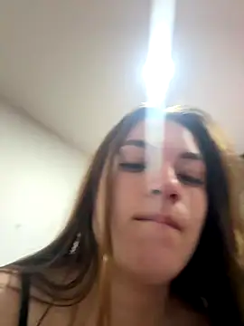 AlaiaSweet   online show from 12/15/25, 09:52