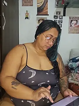 vicky-duarte online show from 05/13/26, 11:44