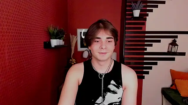 Snapshot of ErosPulseee chatting on 12/04/25, 08:06 ErosPulseee online show from 12/04/25, 08:06