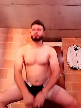 MaxSteel x online show from 12/15/25, 01:15