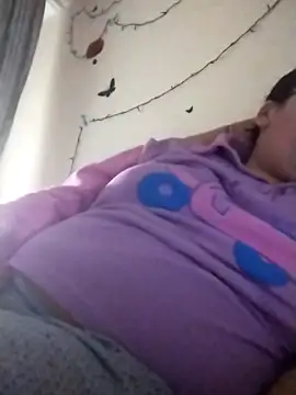 Snapshot of Dana92va chatting on 02/04/26, 11:05 Dana92va online show from 02/04/26, 11:05