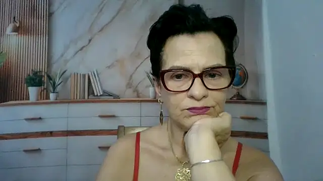 Snapshot of Luna-Hot0802 chatting on 03/01/26, 12:07 Luna-Hot0802 online show from 03/01/26, 12:07