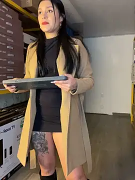 Snapshot of GabyyCute_ chatting on 02/15/26, 06:10 GabyyCute online show from 02/15/26, 06:10