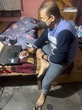 yoyoyohunny online show from 12/04/25, 02:10