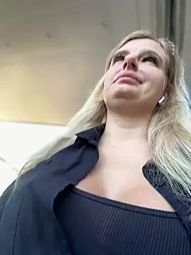 Betsy online show from 01/02/25, 08:06