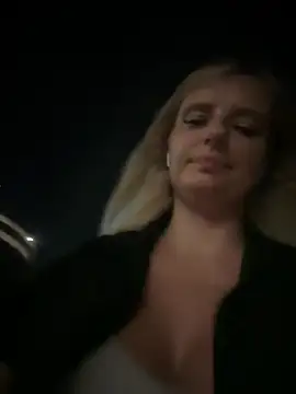 Betsy online show from 01/27/25, 01:52