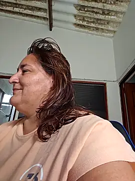 Snapshot of VioletBruces chatting on 04/05/26, 08:28 VioletBruces online show from 04/05/26, 08:28