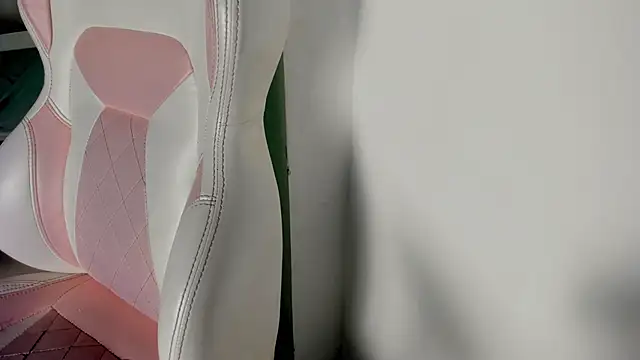 Snapshot of sirio_js chatting on 01/19/26, 04:27 sirio js online show from 01/19/26, 04:27