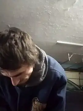 Snapshot of bigjohnson2914 chatting on 12/22/25, 04:26 bigjohnson2914 online show from 12/22/25, 04:26