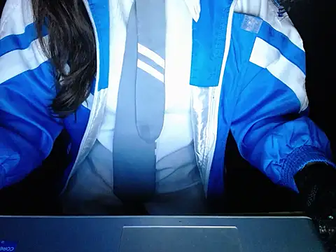 Snapshot of maian_love chatting on 01/10/26, 05:58 maian love online show from 01/10/26, 05:58