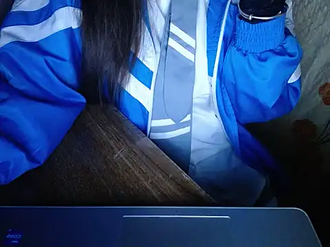 Snapshot of maian_love chatting on 02/24/26, 07:56 maian love online show from 02/24/26, 07:56